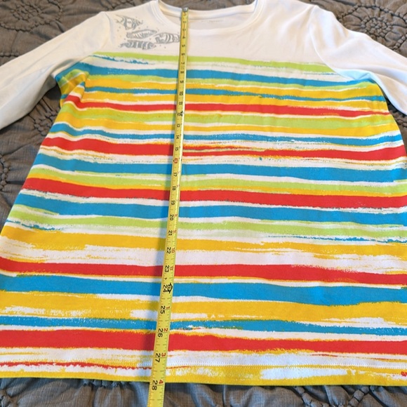 💋 Buy 2 for 15.00 Kim Roger rainbow like shirt, fish sparkly size medium 💛❤️🩵 - Picture 9 of 11